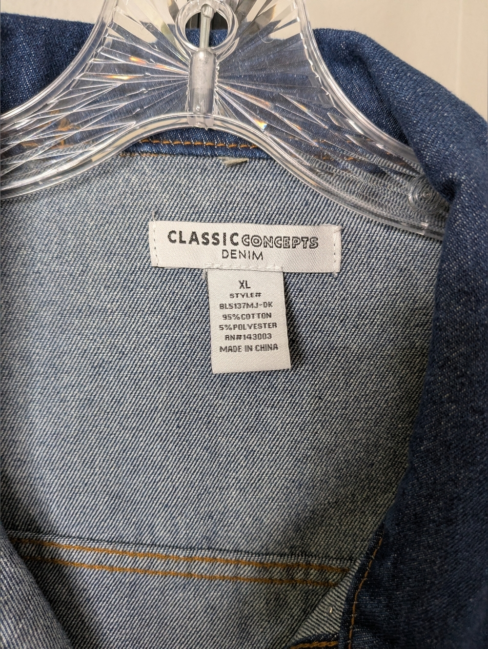 Classic Editions Women's Blue Denim Jean Jacket with Star Patches - Picture 4 of 5